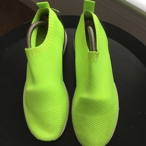 Zara Basic Knit Sneaker